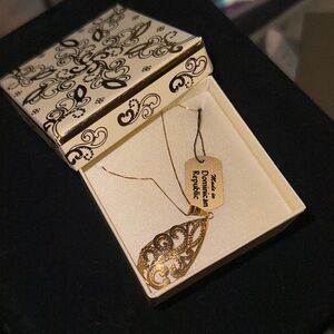 Bohemian Gold Paisley Pendant Necklace